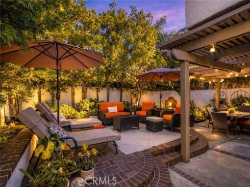 16  Saint John  , Dana Point, CA