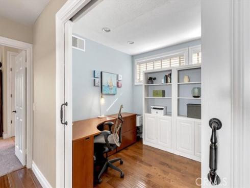 16  Saint John  , Dana Point, CA