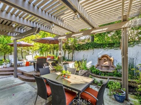 16  Saint John  , Dana Point, CA