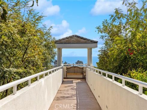 25422  Sea Bluffs  105  Drive, Dana Point, CA