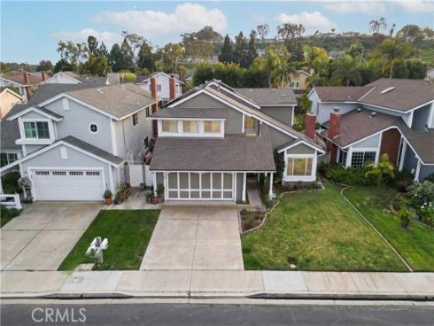 25592  Goldenspring  , Dana Point, CA
