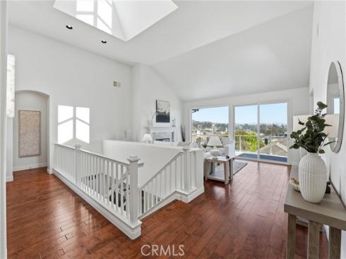 34052  Capistrano By The Sea  , Dana Point, CA