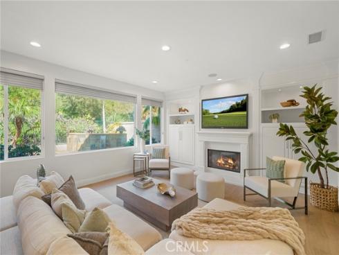 22  Via Monarca  , Dana Point, CA