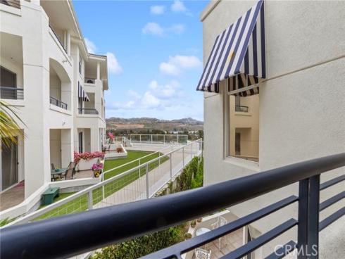 25422  Sea Bluffs  204  Drive, Dana Point, CA