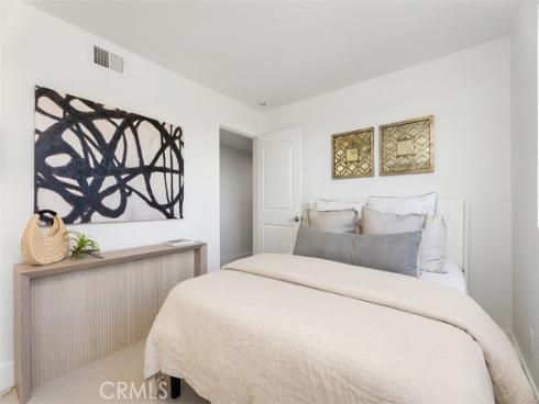 23294  Atlantis  , Dana Point, CA