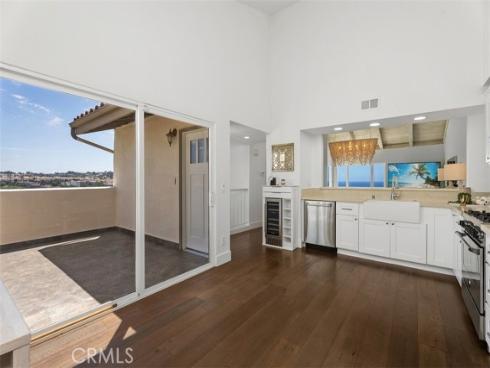 23294  Atlantis  , Dana Point, CA