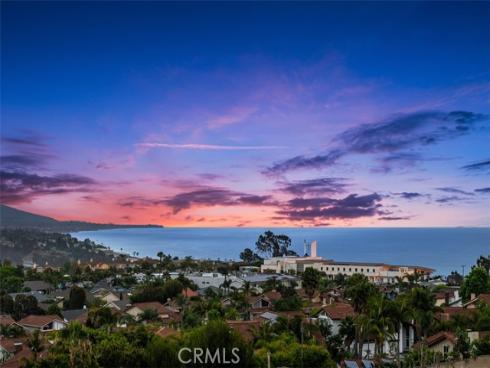 33632 Holtz Hill