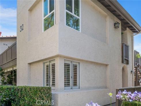 32 Corniche D , Dana Point, CA