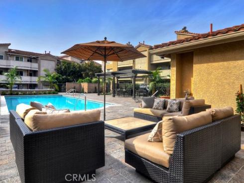 60  Corniche Dr  E , Dana Point, CA