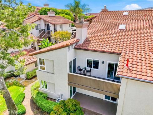 24 Corniche G , Dana Point, CA