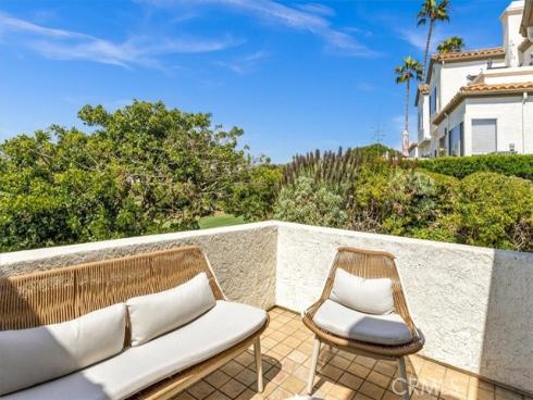 33 Wimbledon Court, Dana Point, CA