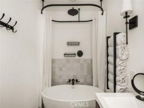 24725  Santa Clara  10 , Dana Point, CA