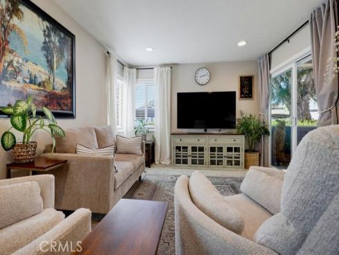 34 Corniche D , Dana Point, CA