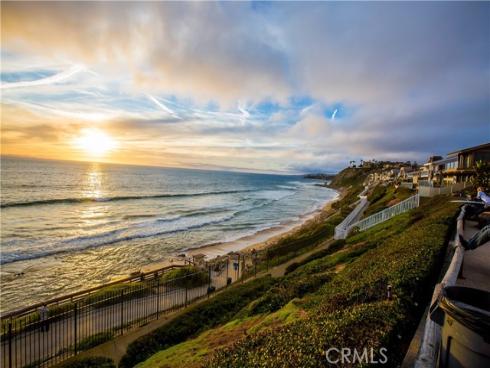 33372  Dosinia  , Dana Point, CA