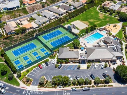33372  Dosinia  , Dana Point, CA