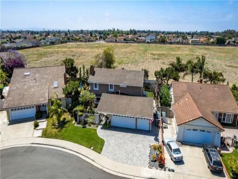 11168  Blue Allium   Avenue, Fountain Valley, CA