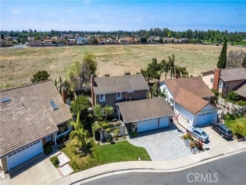 11168  Blue Allium   Avenue, Fountain Valley, CA