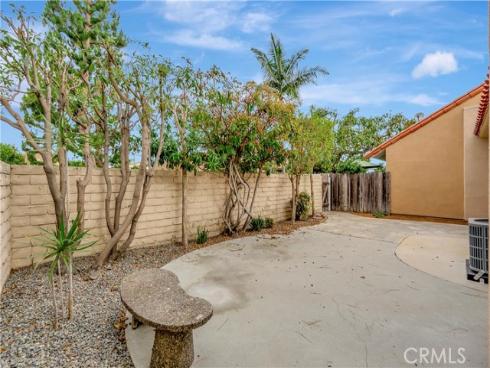 10597  La Rosa   Lane, Fountain Valley, CA