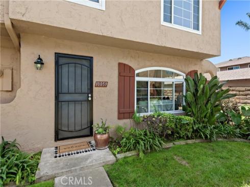 10059  Los Caballos   Court, Fountain Valley, CA