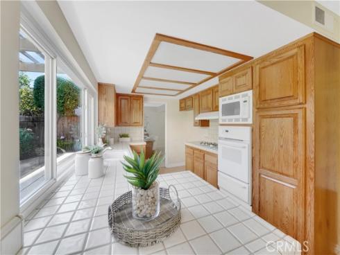 10891  San Leon Avenue  , Fountain Valley, CA