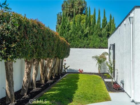 10220  El Monterey   Avenue, Fountain Valley, CA