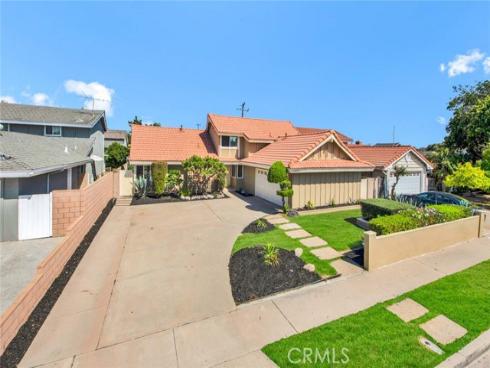 17698  Locust Street  , Fountain Valley, CA