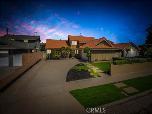 17698  Locust Street  , Fountain Valley, CA