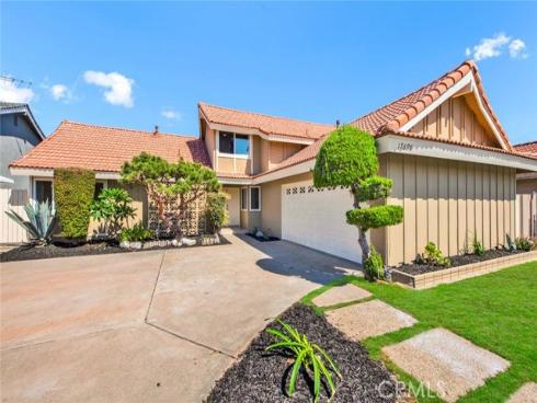 17698  Locust Street  , Fountain Valley, CA