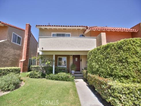 17827  La Rosa   Lane, Fountain Valley, CA