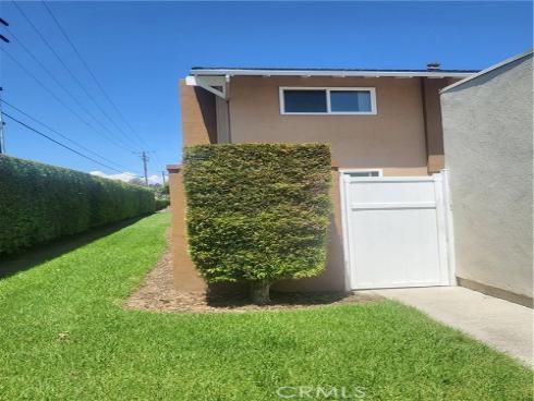 17687  La Rosa   Lane, Fountain Valley, CA