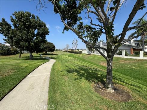 17687  La Rosa   Lane, Fountain Valley, CA