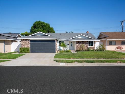 17296  Walnut   Street, Fountain Valley, CA