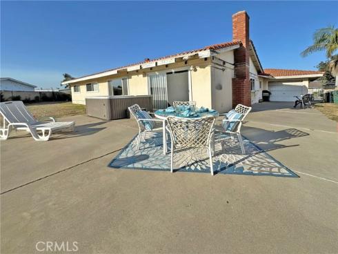 18199  Redbud   Circle, Fountain Valley, CA