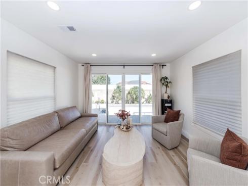 9377  Siskin   Avenue, Fountain Valley, CA