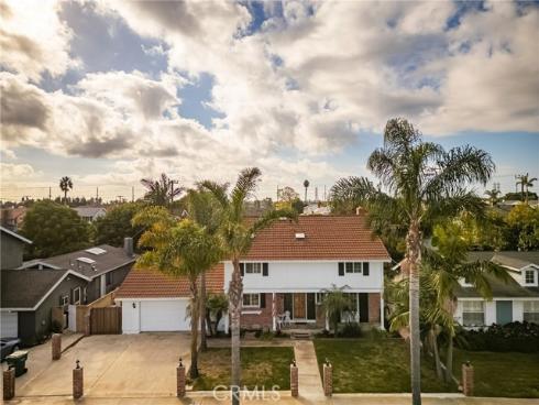 8884  Cardinal   Avenue, Fountain Valley, CA