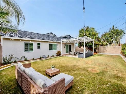 17174  Santa Madrina   Street, Fountain Valley, CA