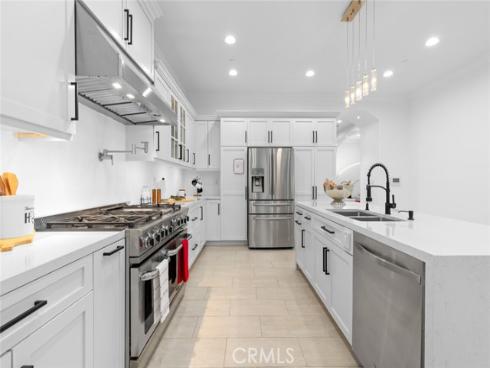 18648 Cedar Cir , Fountain Valley, CA