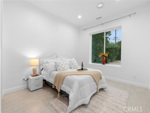 18648 Cedar Cir , Fountain Valley, CA