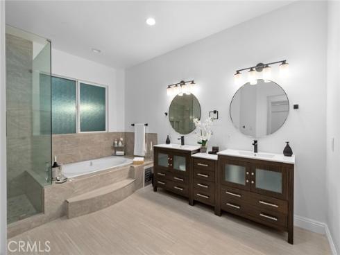 18648 Cedar Cir , Fountain Valley, CA