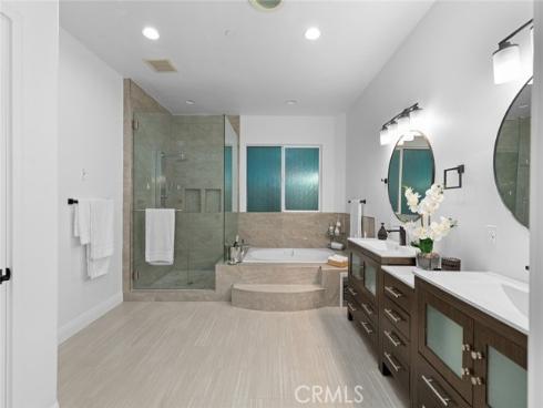 18648 Cedar Cir , Fountain Valley, CA