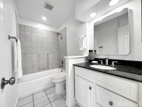 17333  Brookhurst  D6  Street, Fountain Valley, CA