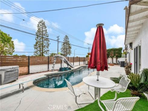 17550 Chestnut Street, Fountain Valley, CA