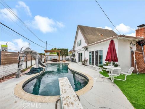 17550 Chestnut Street, Fountain Valley, CA