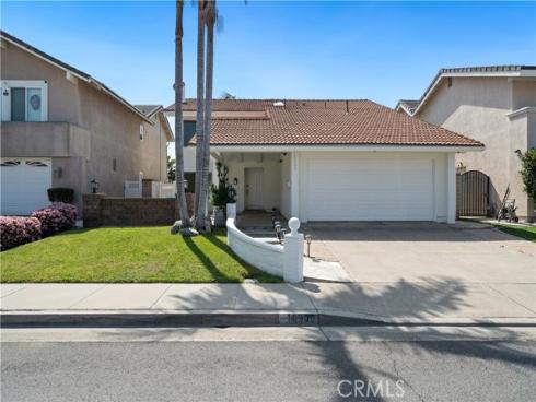 10900 San Leon Avenue, Fountain Valley, CA