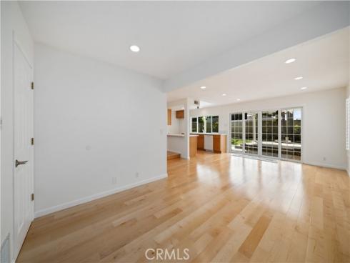 10900 San Leon Avenue, Fountain Valley, CA