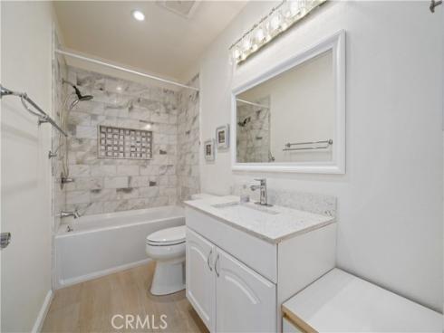 10900 San Leon Avenue, Fountain Valley, CA