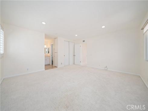 10900 San Leon Avenue, Fountain Valley, CA