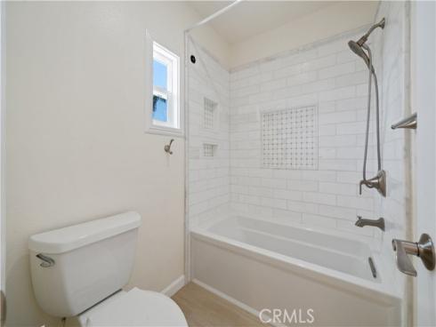 10900 San Leon Avenue, Fountain Valley, CA