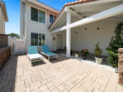 10900 San Leon Avenue, Fountain Valley, CA