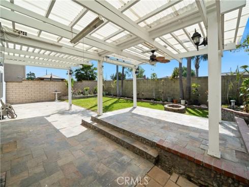 10900 San Leon Avenue, Fountain Valley, CA